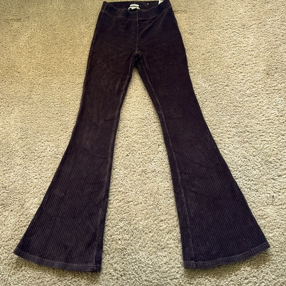 Cursory AE flare leg pants